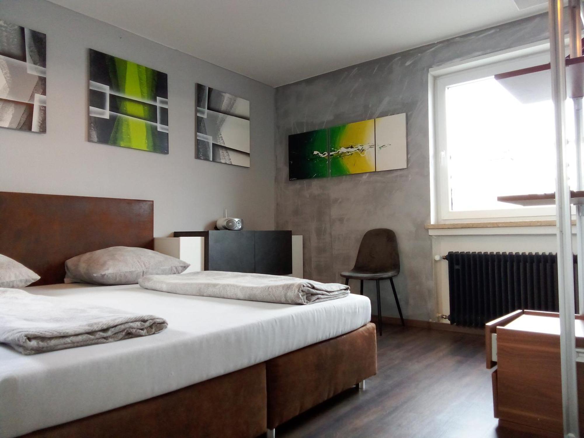 Apartments - Geraeumige 95 Qm Mit Balkon Аугсбург Экстерьер фото